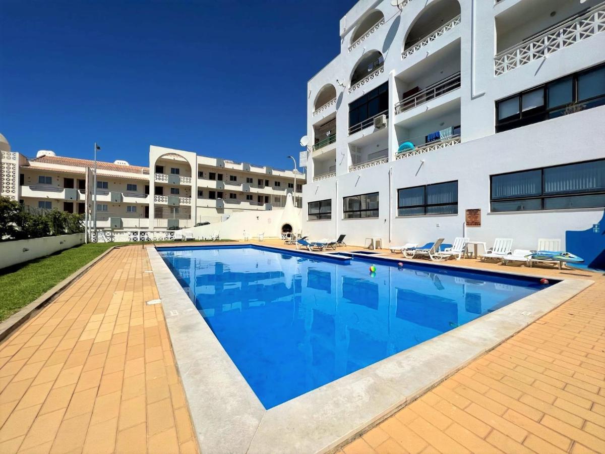 Albufeira Classic With Pool By Homing Buitenkant foto